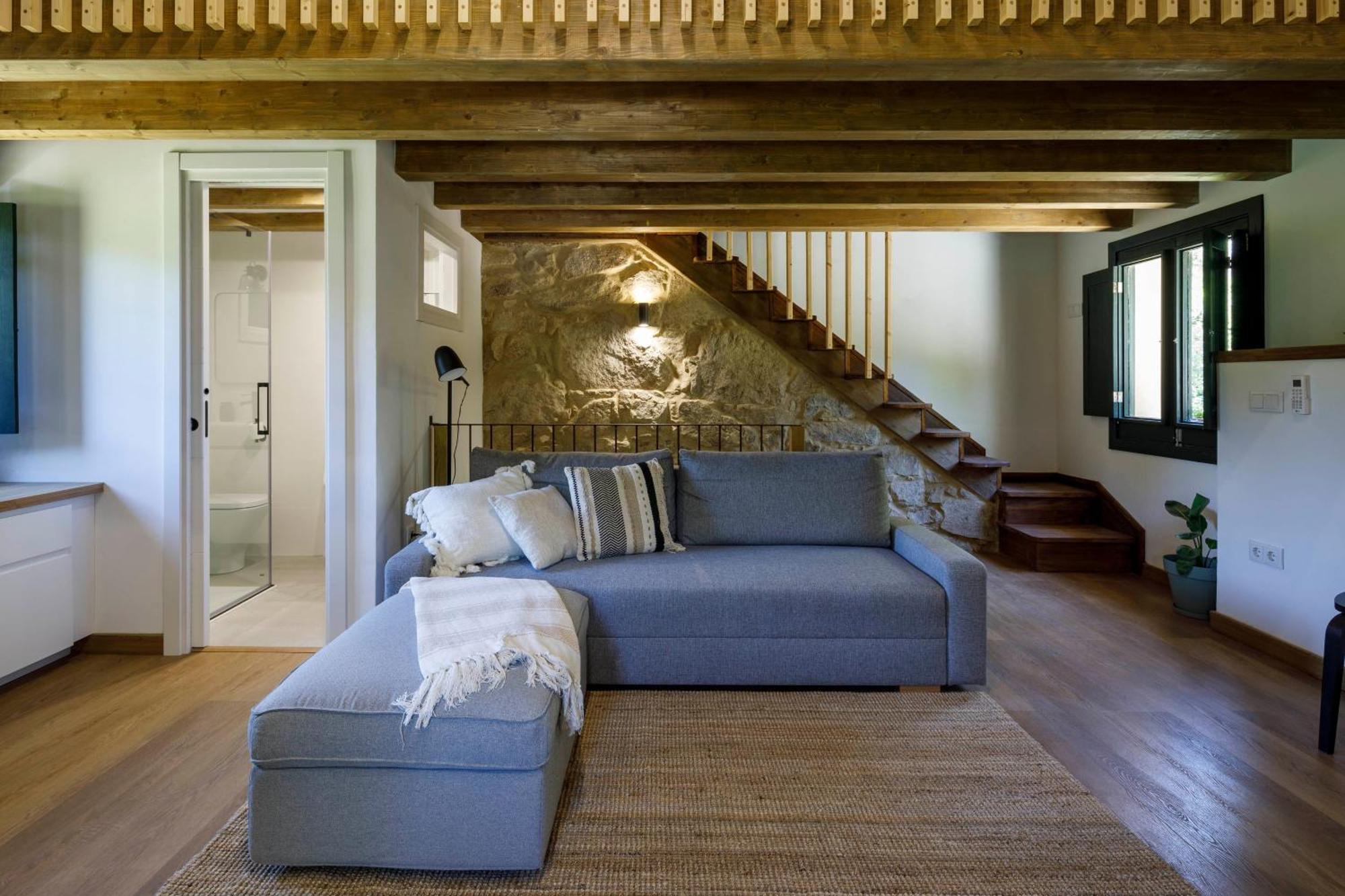 Hermoso Molino Restaurado A Pie Del Rio En Vigo Kültér fotó